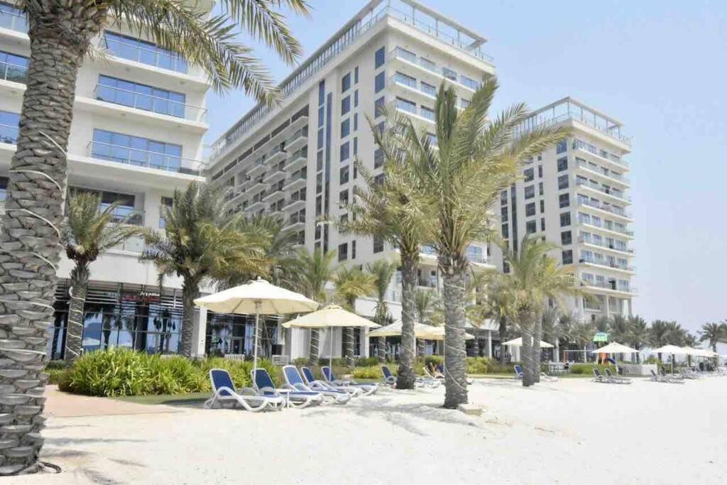 Apartamento Pacific Rak Ras al-Khaimah Exterior foto